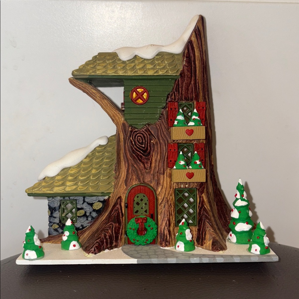 Vintage Department 56 Hide-A-Way Hollow Doctor's Tree House